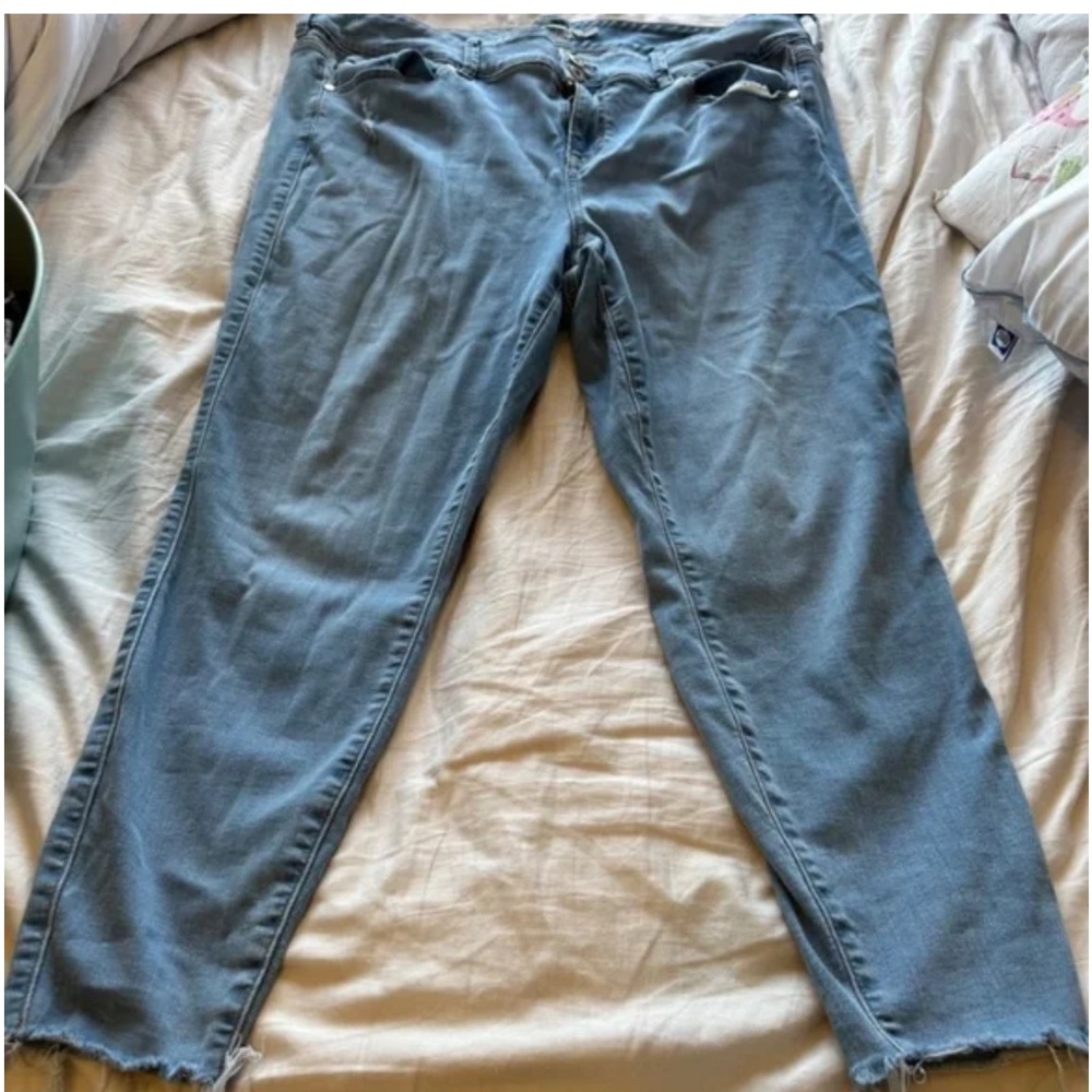 Torrid cropped jeans